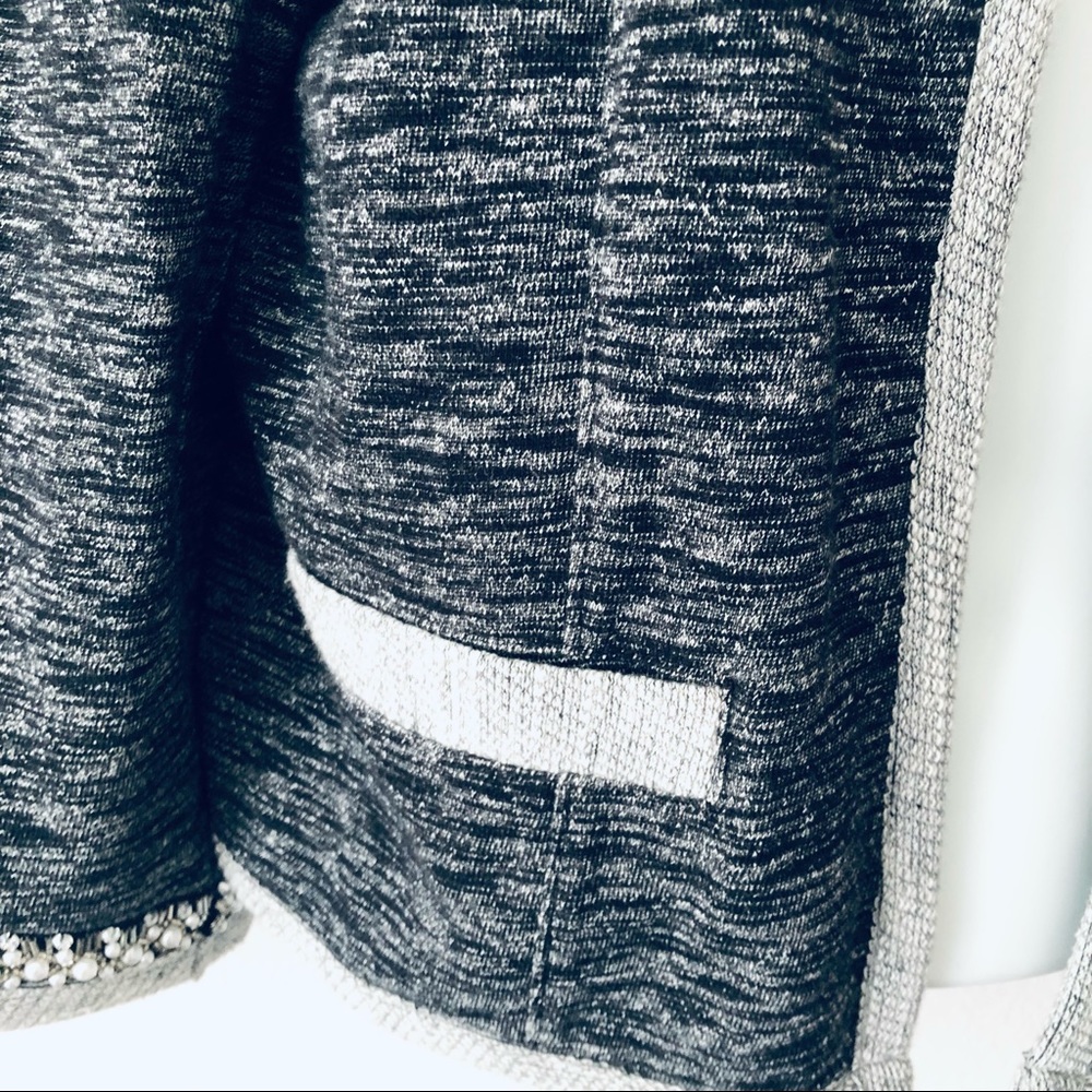 Express Open Front Cardigan Color Gray.Size M - image 4